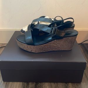 NWT ELIE TAHARI SANDAL WEDGES